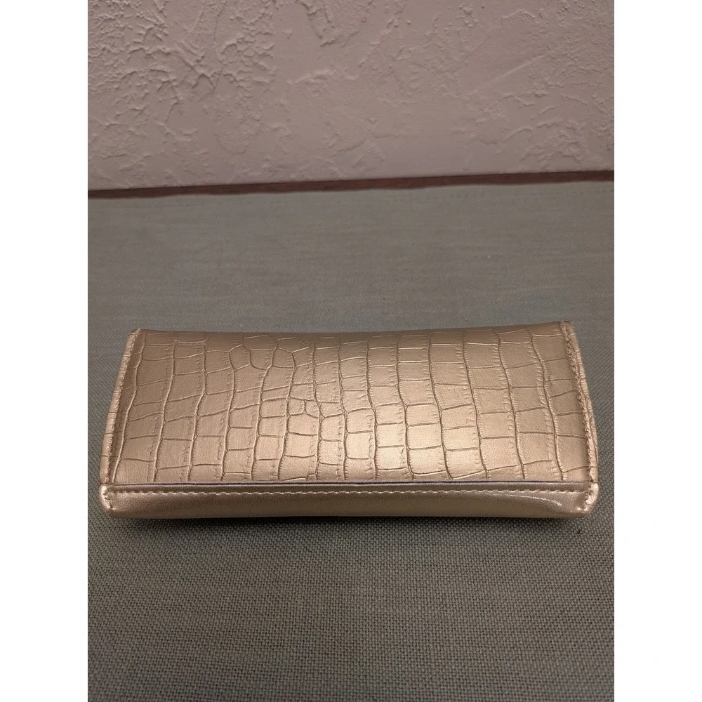 Dana Buchman Gold Croc Embossed Faux Leather‎ Glasses Case Snap Closure